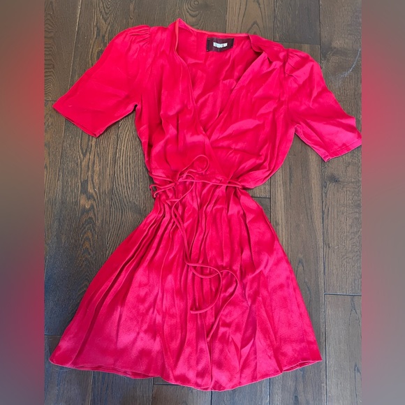 Reformation mini wrap dress - Picture 6 of 9